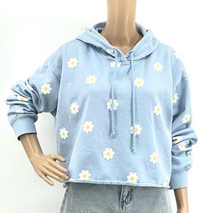 NO BOUNDARIES BLUE DAISY CROPPED DRAWSTRING HOODIE